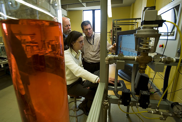 Photo of students and professor working in the lab. Link to Gifts from Retirement Plans. Photo of students and professor working in the lab. Link to Gifts from Retirement Plans.