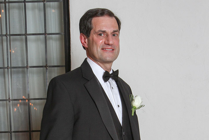 Steve Saperstein ’84. Link to his story